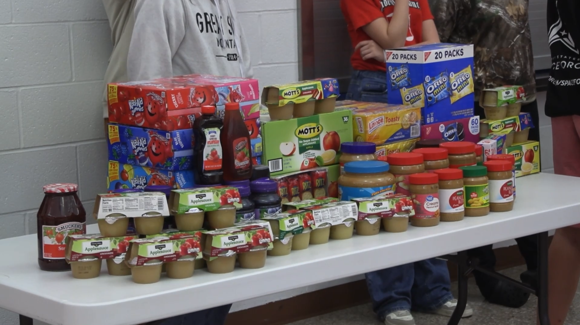 Perry Junior High students help fight childhood hunger in Lima